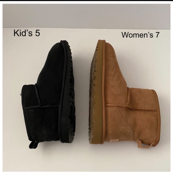 UGG Classic Ultra Mini Boots Kid’s 5 (Fits Women’s 7) New in Box - Picture 10 of 11